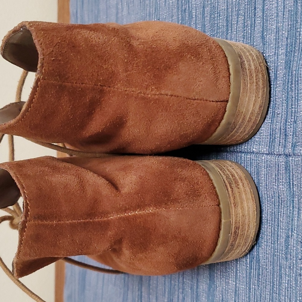 STEVE MADDEN Vintage Suede Desert Boots - Picture 7 of 9